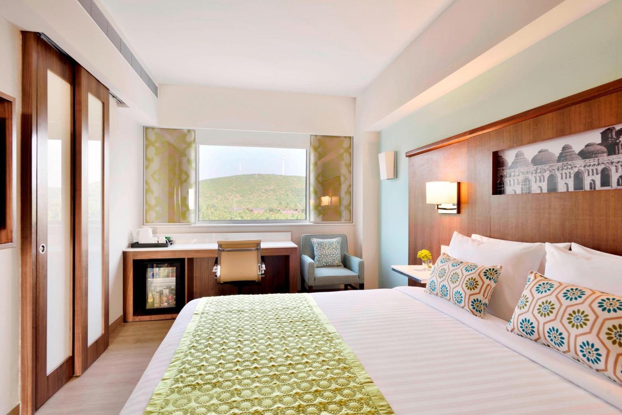 Готель Fairfield By Marriott Belagavi Екстер'єр фото